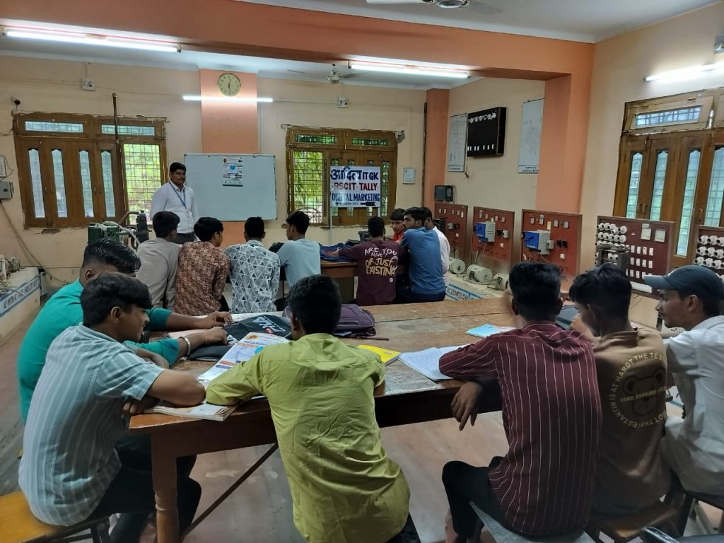 WhatsApp Image 2025-03-11 at 12.28.07